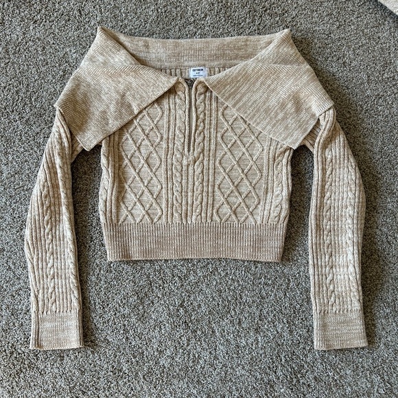 Cotton On Cable Knit Zip Off the Shoulder tan and cream sweater. Like new. Small - Picture 2 of 9